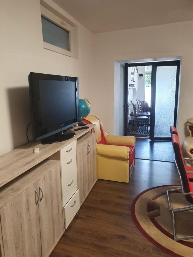 Hotel Relax Haus Hunedoara Zewnętrze zdjęcie